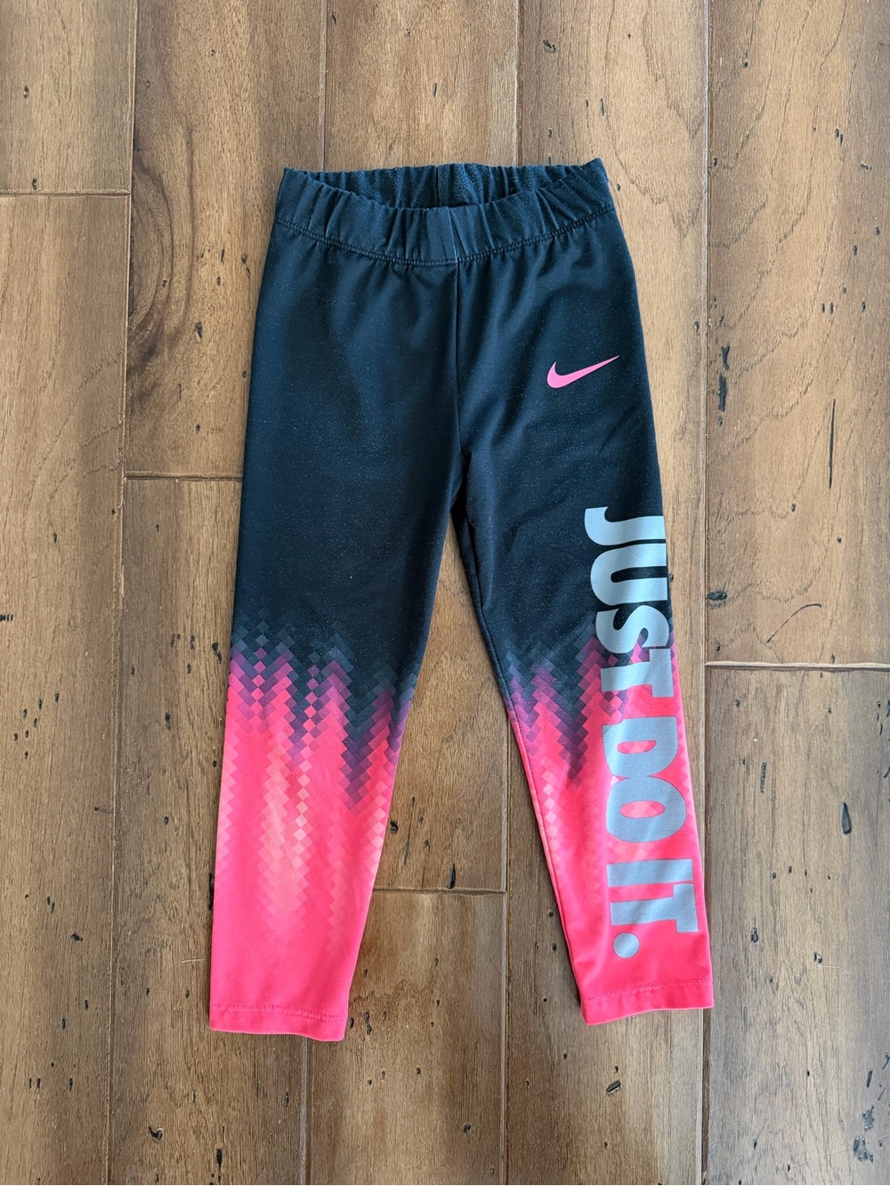 Nike Black and Pink Gradient 'Just Do It.' Kids Leggings